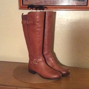 Naturalizer size 8 cognac tan boots